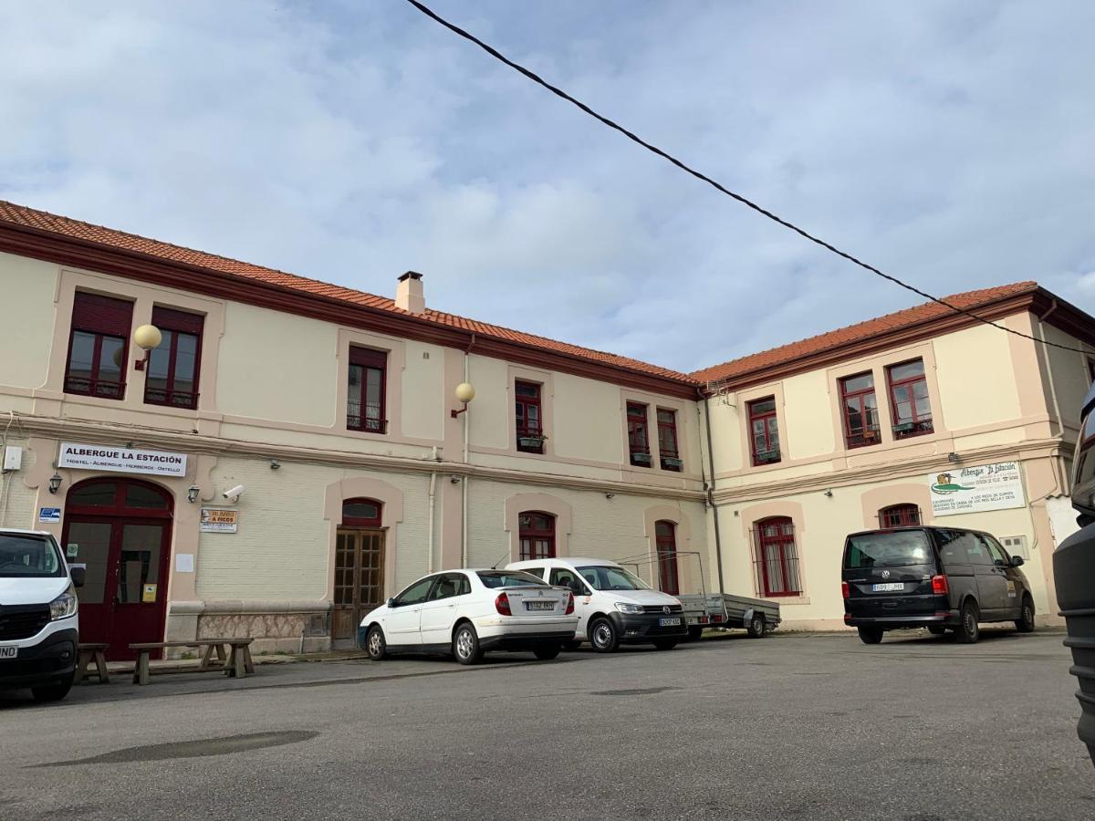 Albergue La Estacion Llanes Exterior photo